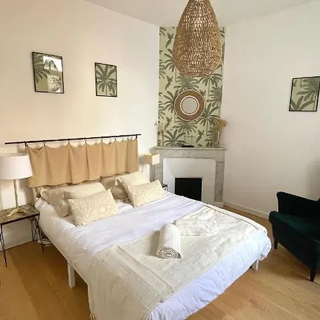 Appartement 3 étoiles, Chaleureux Et Bien équipé